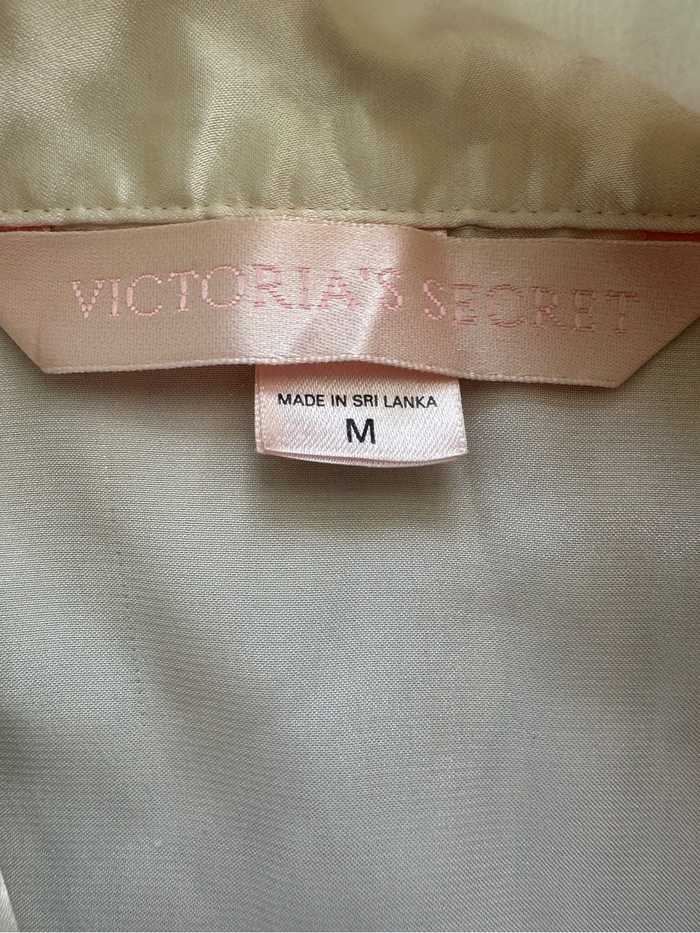 Victoria's Secret ‘99 Vintage Cream Satin PJ’s - Picture 10 of 11